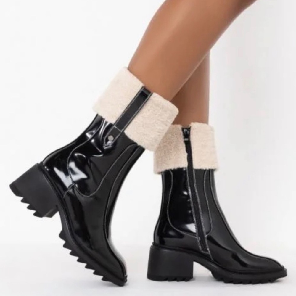 Azalea Wang Sherpa Chunky Heel Boots Size 8 Patent Vegan Calloway Streetwear